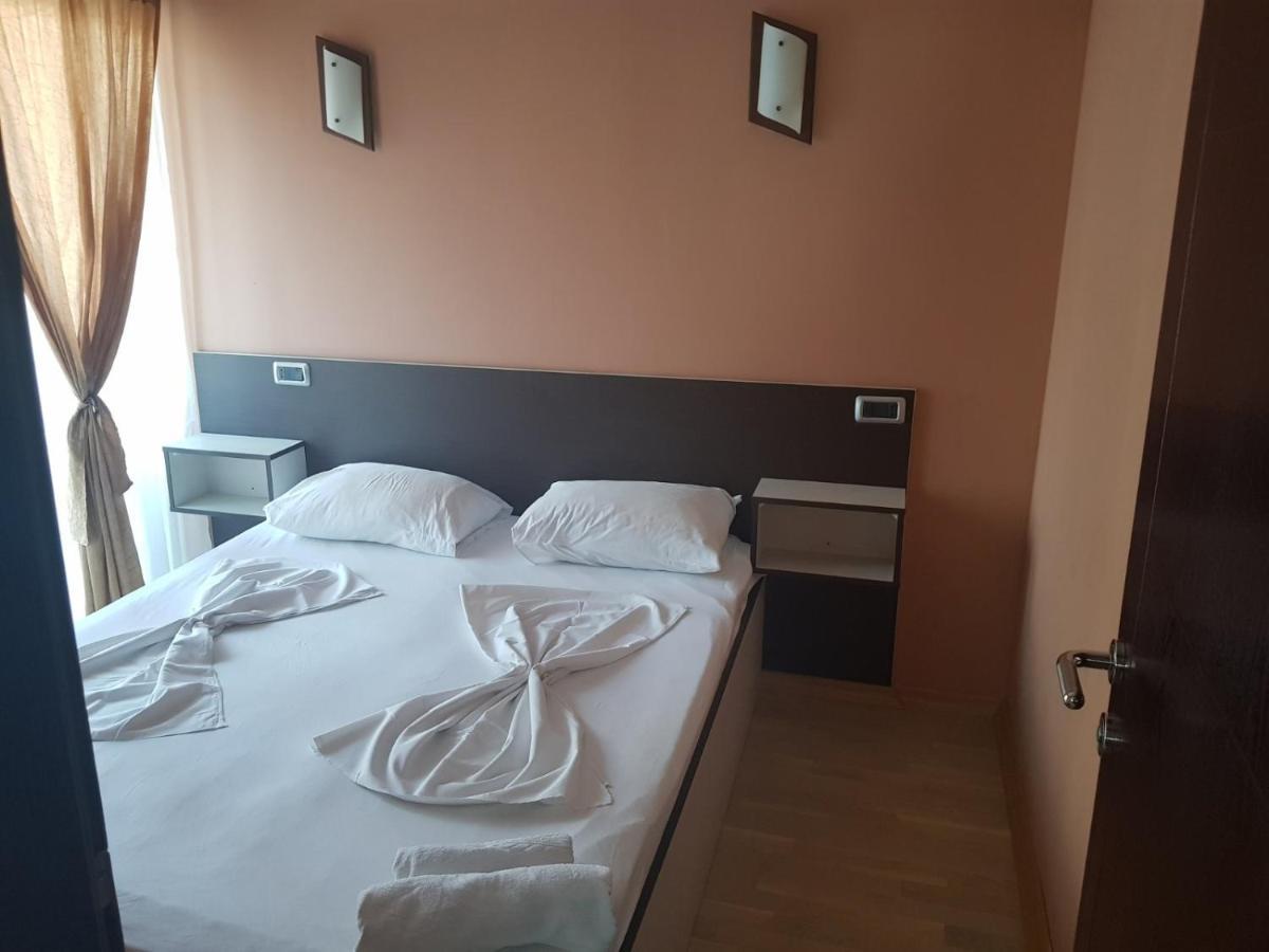 Vilaelenamarko Budva Eksteriør bilde
